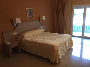 Hotel Manzanares
