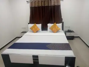 Spot on 88390 J Khotel and Guest House