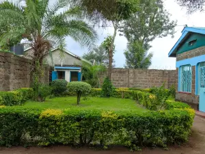 Adorable Homely Stay