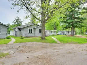 Lakeside Cabin w/ Fire Pit: Near Pine Point Park!