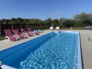 Sodra Gotland 14 Bed Med Pool
