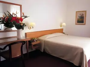 Hotel Plaza