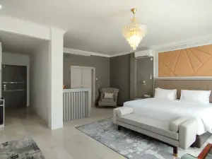 HOTEL PELANGI