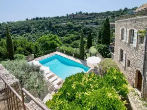 Vue D'exception À Gordes