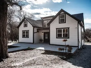 Beautiful, Spacious 4-BR  home in Thackerville, OK near Winstar World Casino