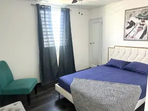Stylish 2BR w private balcony