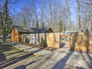 Work, Play and Get Away Cabin Near Higgins Lake!
