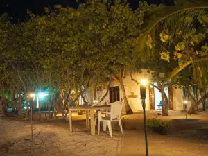 Ithaa Beach