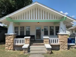 -Cozy in Cushing - 3BR/1Ba near hospital and tanks