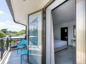 Anew Hotel & Convention Centre or Tambo Johannesburg