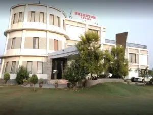 Brighton Pear Resorts