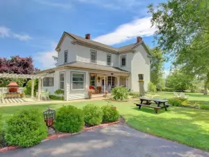 Bybee's Historic Inn