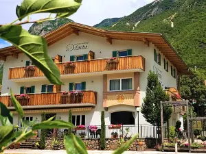 Guesthouse Dolomiten