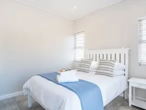 Fork West Apartments - Top Floor 6