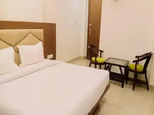 Hotel Sakshi Inn Rooms and Restaurant