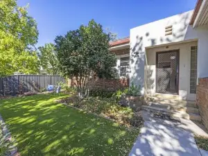 Bendigo Signature Accommodation on Hargreaves