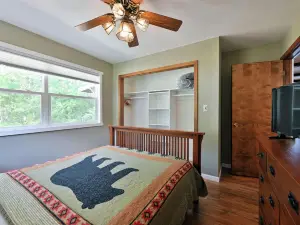 Hillside Hideaway