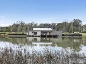 คาซ่า ซูล ลาโก้ อิน เดอะ เอช'แลนด์