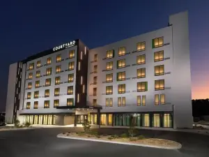Courtyard Lake City