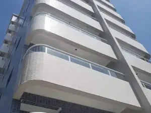 Apto Com Vista Mar e Sacada Gourmet