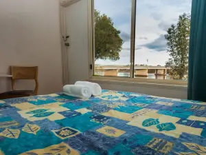 Moruya Waterfront Hotel Motel