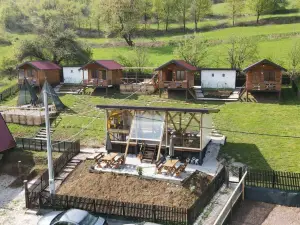 Bosnian Pyramid Glamping