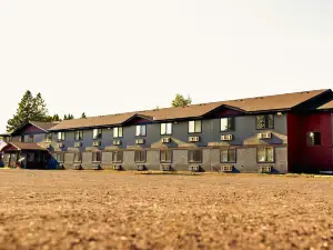 Magnuson Hotel Ironwood