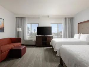 Hampton Inn & Suites Palmdale