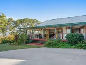 Amamoor Homestead and Country Cottages