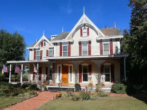 River House Inn