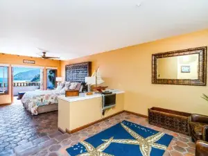 Oceanfront Villa W One of A Kind Amazing View