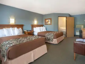 Travelodge by Wyndham Gardiner Yellowstone Park North