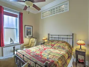 Comfortable Two Rivers Abode Near Sand Beach!
