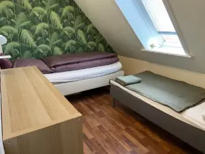 Country Flat