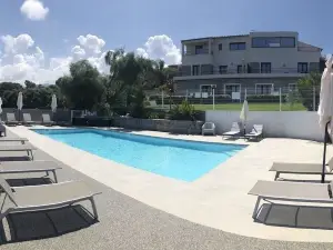 Apartment with superb sea view 200m from the beach and 10m from Porticcio