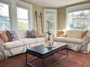 Cozy three-bedroom home close to Boston