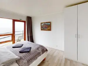 Gotuhus - Ocean View Apartment