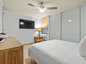 Otium Ideal Marina Getaway Balcony Parking