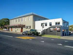 Pier Hotel Coffs Harbour