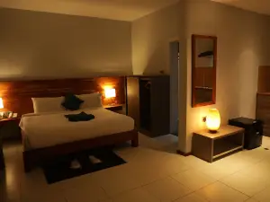 Villa Alpha International Hotel