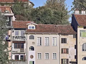 Dora Maison de Charme