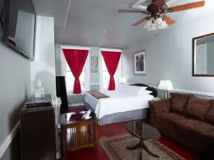 The Rialto Hotel