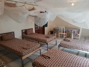 Le Triskell Auberge - Hostel
