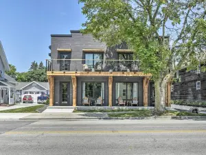 Elkhart Lake Townhome - 3 Mi to Road America!