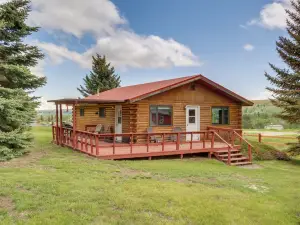 Red Lodge Vacation Rental w/ Mountain Views!