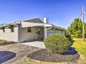 Lakeview Home - 1 Mile from Bull Shoals Lake!