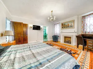 Charming Historic Home ~ 1 Mi to Dtwn Olean!