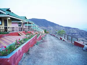 Vedi Farm A Mountain Resort