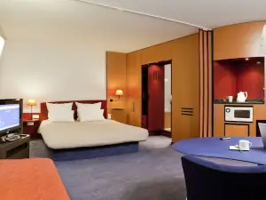 魯昂諾曼底諾富特全套房酒店