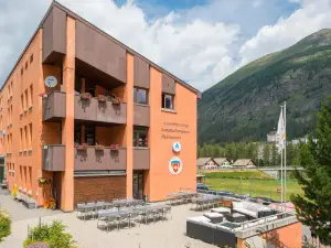 Pontresina Youth Hostel